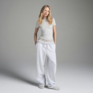 SKIMS Cotton Fleece straight leg fleece — Medium NEW